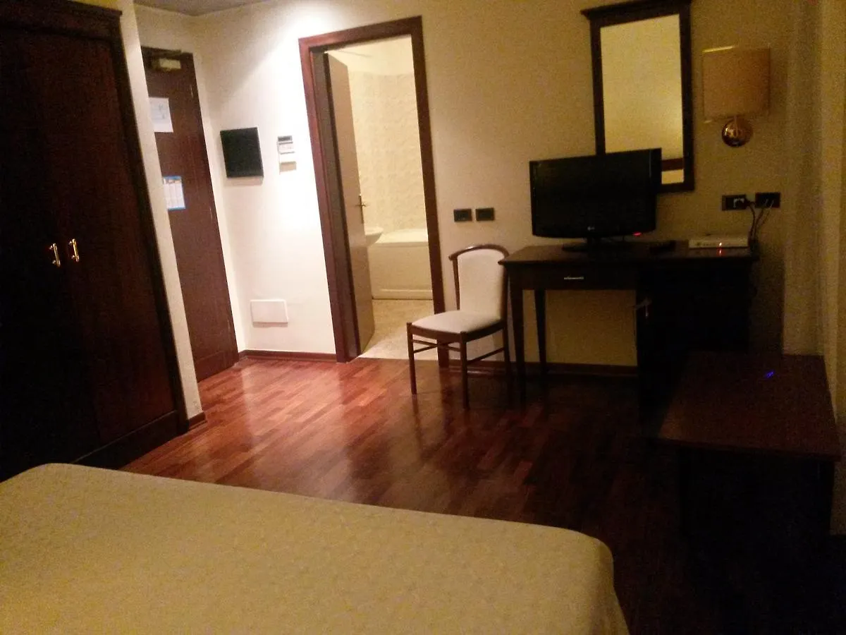 ***  Park Hotel Casalmoro Italia